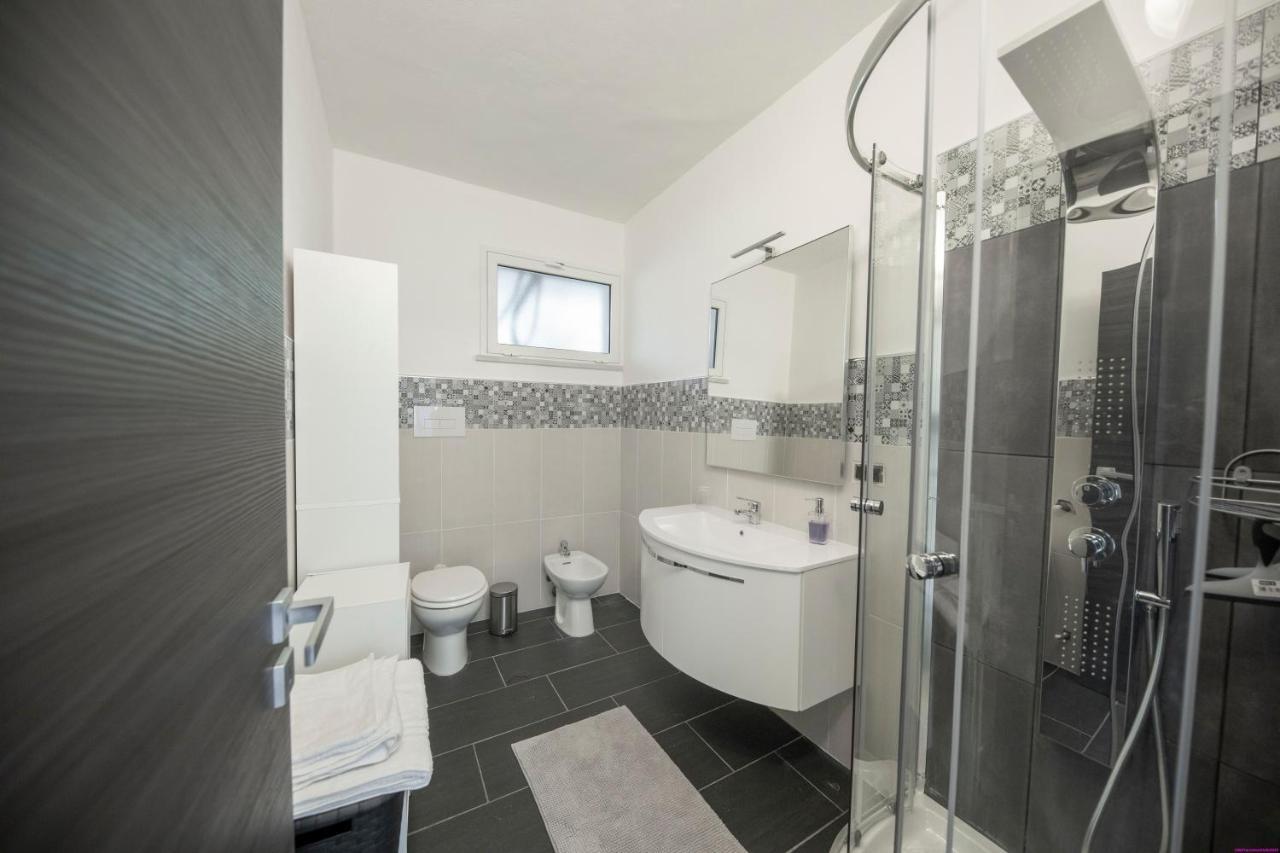Appartamento 8 Pax In Villa Francesca Sicily Sul Mare Casteldaccia Buitenkant foto
